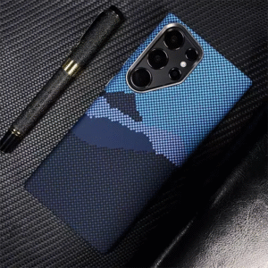 Blue Mountain Peak Carbon Case