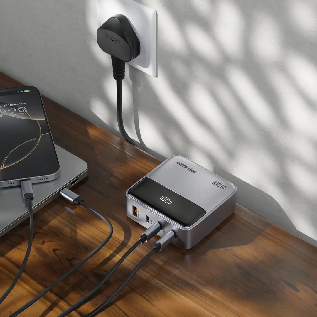 Green Lion 100W GaN Premium UK Plug Adapter - Gray - Image 3