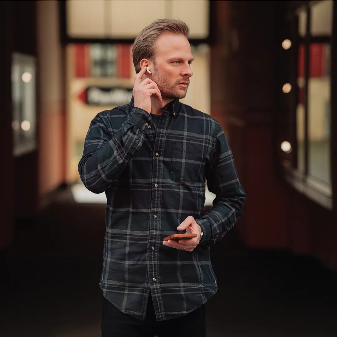 Green Lion Dynamic Duo 41mm Smart Watch & Earbuds Pro 2 - Image 5